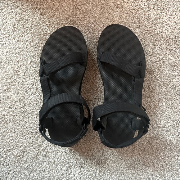 Black Platform Tevas - Picture 2 of 4
